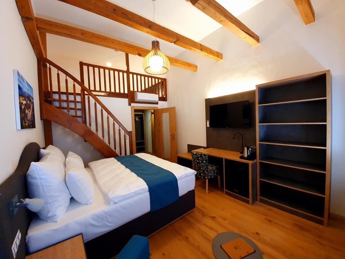 Hotel Kortus Jetřichovice Esterno foto